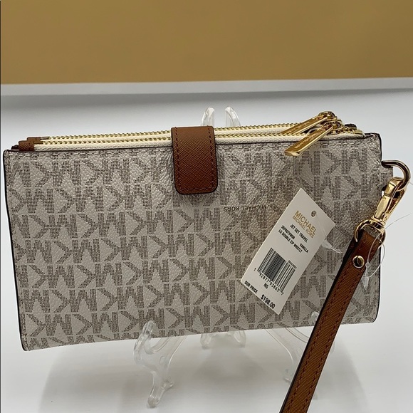 MICHAEL KORS LG DOUBLE ZIP WRISTLET Vanilla - Picture 1 of 16